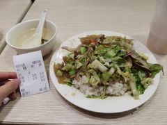 老头盖浇饭-老头盖浇饭(南京新街口明瓦廊宏光酒店店)