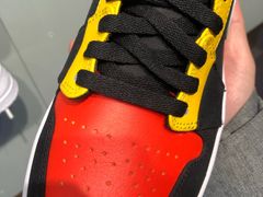 -Air Jordan(世贸天阶店)