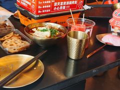 -何师烧烤Pro ·江湖川菜·小龙虾·精酿(太古里旗舰店)