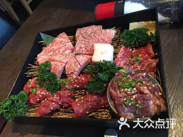 日式炭火烤肉