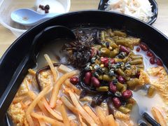 -小蛮妞家螺蛳粉(凯旋路店)