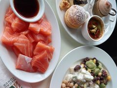 -澳门旅游塔360°旋转餐厅(南湾湖广场店)