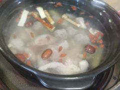 -濠轩阁特色生蚝火锅(水湾路店)