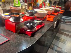 -四海一家自助餐(益田假日广场店)