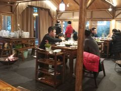 大堂-好汉锅园林秘制老火锅 柴火霸王鸡(金沙店)