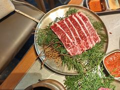 -草家酱蟹炭火烤肉店(珲春南路一店)