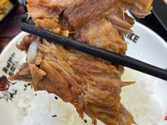 -犟骨头排骨饭•大骨面(弘阳广场店)