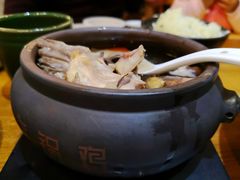 栗子汽锅鸡-云海肴·云南小炒·汽锅鸡(天津国金汇店)