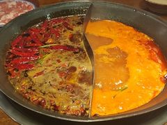 -萍姐火锅·公路夜市(武汉首店)