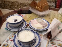 -广信牛奶甜品世家(台东店)