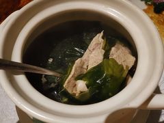 -荣誉海鲜酒楼(海湾店)