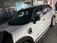 -北京松山友福汽车贴膜·隐形车衣 洗美(良乡店)