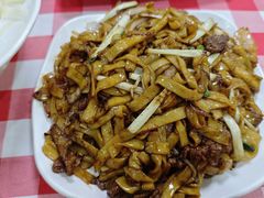 招牌干炒牛河-鹤睦鱼生·啫啫煲·海鲜(保利百合店)