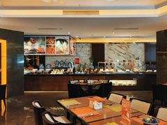 -岷山饭店-芝芝自助餐厅