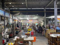 大堂-四川小胡子海鲜(丁村万人海鲜广场店)