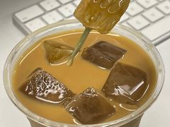 Bee的蜂巢拿铁-LilBee Coffee