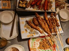 -威记烧嘢·南宁烧烤·超级生牛(绿地店)