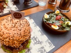 -FAT COW(虹梅路店)