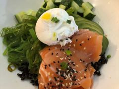 生三文鱼拌饭-Moka Bros 摩卡站(西单大悦城店)