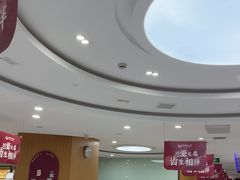 -雅悦齿科(顾村公园店)