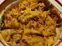 -八二小区抄手(龙湖上城天街店)