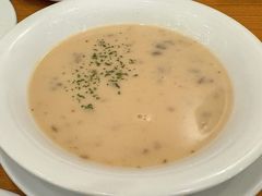 -萨莉亚意式餐厅(新洲佐阾新邑店)