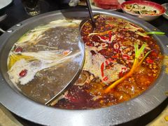 -沸炉重庆老火锅(军事博物馆店)