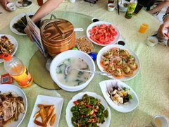 -鹏城人家海鲜酒家·23年老字号(较场尾店)