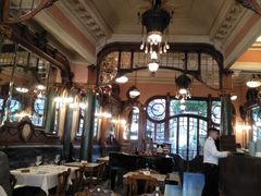 -Majestic Café