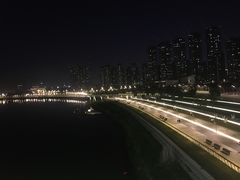 -南京眼步行桥