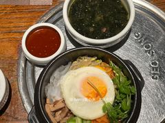-萨拉伯尔(燕莎友谊商城店)