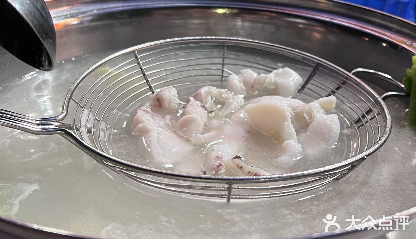 宝安最最最好吃的脆肉鲩！！[胜利]