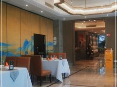 -骏莱海鲜鱼港(五角场店)
