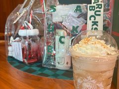 -星巴克(深圳欢乐颂店)