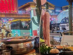 -叽叽扎扎烤肉场(生态城万达店)