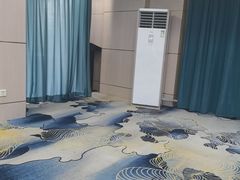 -南宁世纪君悦大酒店(青秀万达滨湖路地铁站店)