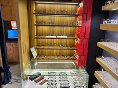 -日本手作眼镜·久川睛匠(新中关购物中心店)