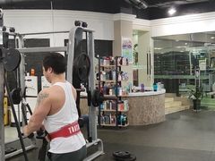 -贝菲特游泳健身(徐泾店)