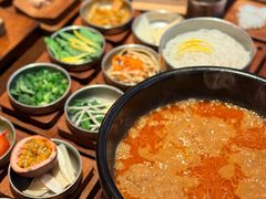 -银米·云南传统过桥米线(双廊黑金冠店)