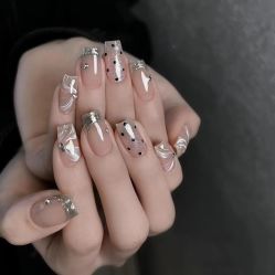 -悦指间美甲美睫