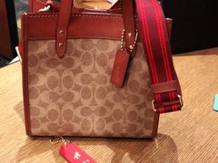 -COACH蔻驰(德基广场店)