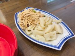 -鲁南仔·滕州炒鸡(经三路店)