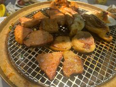 -山焱·炭火自助烤肉(周浦万达店)