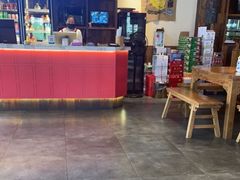 -先启半步颠小酒馆(白麓里店)