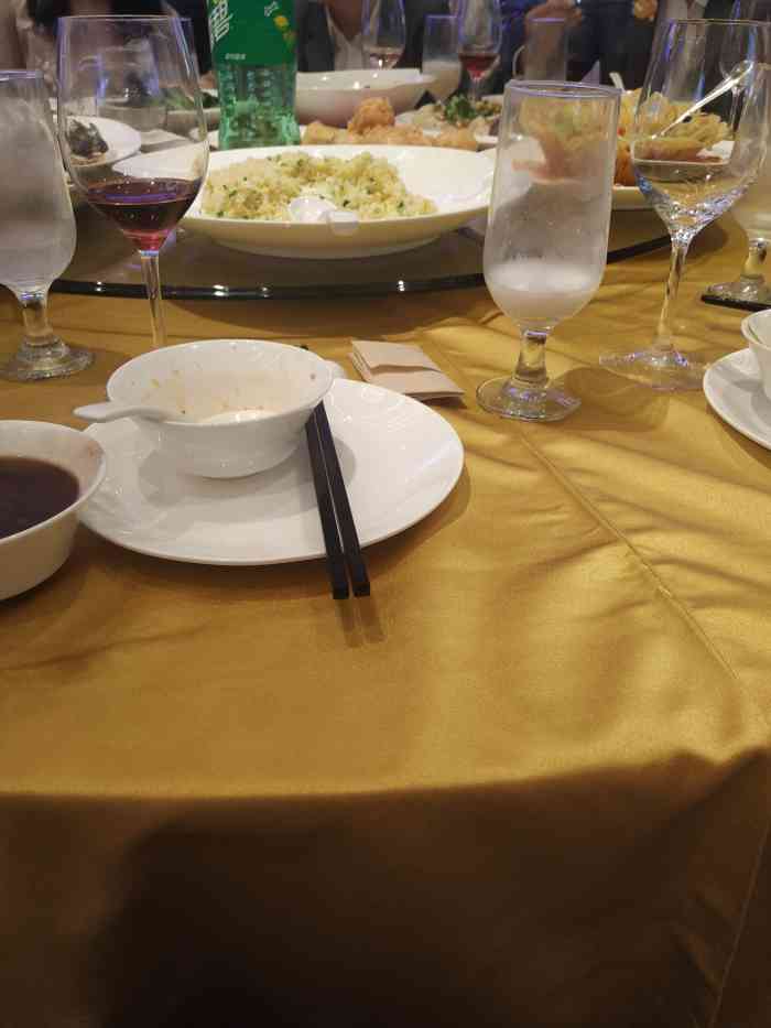 唐宫海鲜舫·宴会厅(世博广场店)-"世博在市区算是比较堵车的地方了