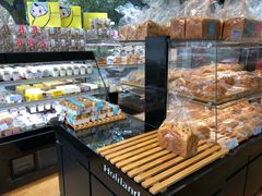 -好利来(彩香店)