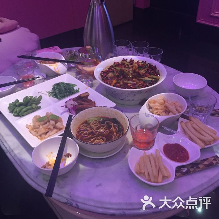 v-show主题ktv(省体育场店)-图片-西安k歌-大众点评网