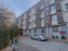 酒店门口-时光漫步酒店(北京雍和宫南锣鼓巷后海店)