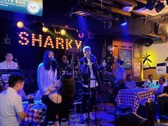 -鲨鱼美式餐厅酒吧Sharky