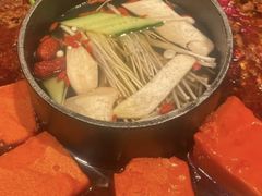 -晓宇重庆火锅(赛格国际购物中心店)